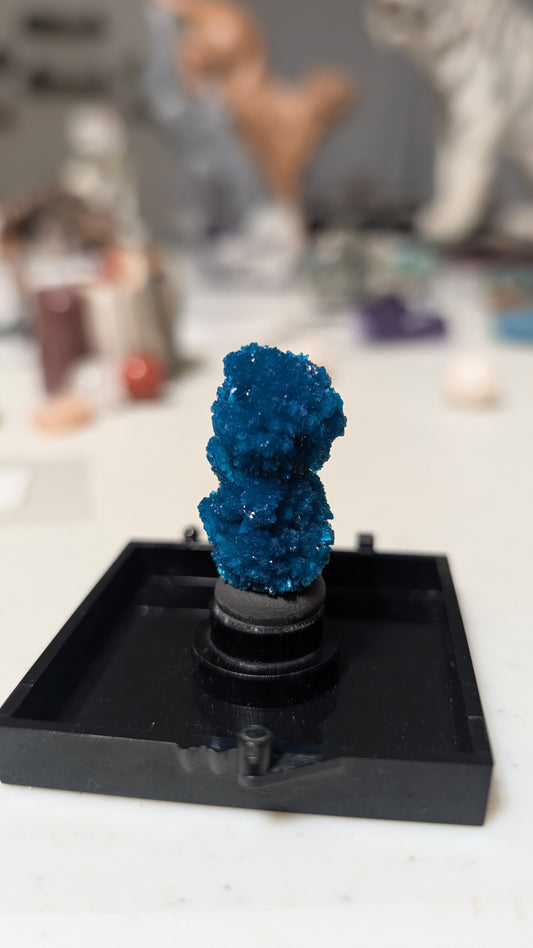 Double cavansite "floater"